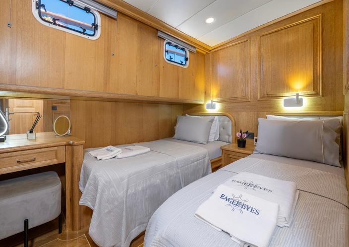 Eagle Eyes gulet accommodation interior cabin in Türkiye