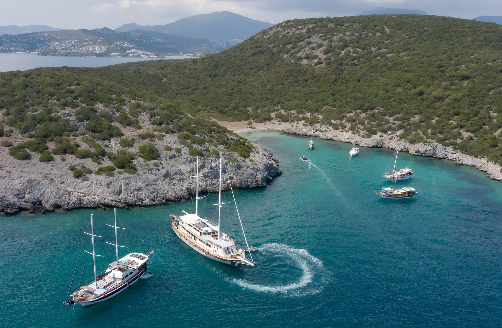 Eagle Eyes gulet aerial view in Türkiye