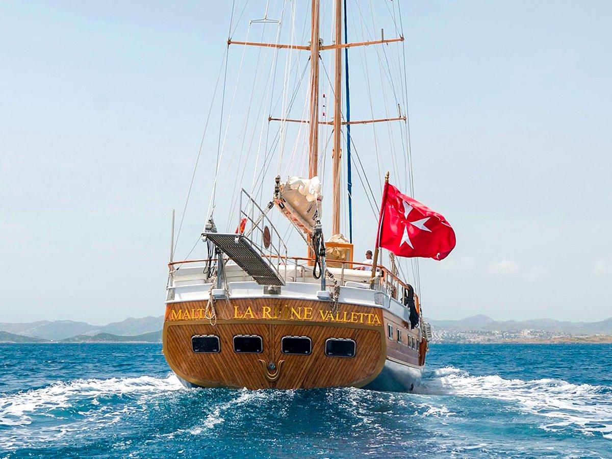 La Reine gulet amenities aerial view in Greece