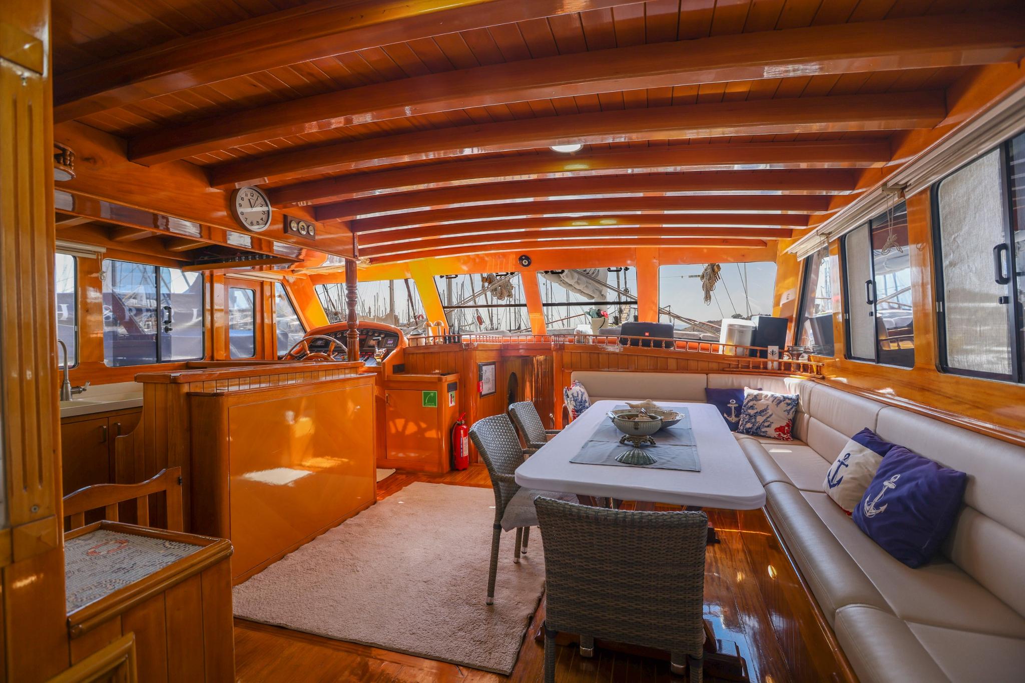 Ya Selam gulet amenities interior cabin in Türkiye