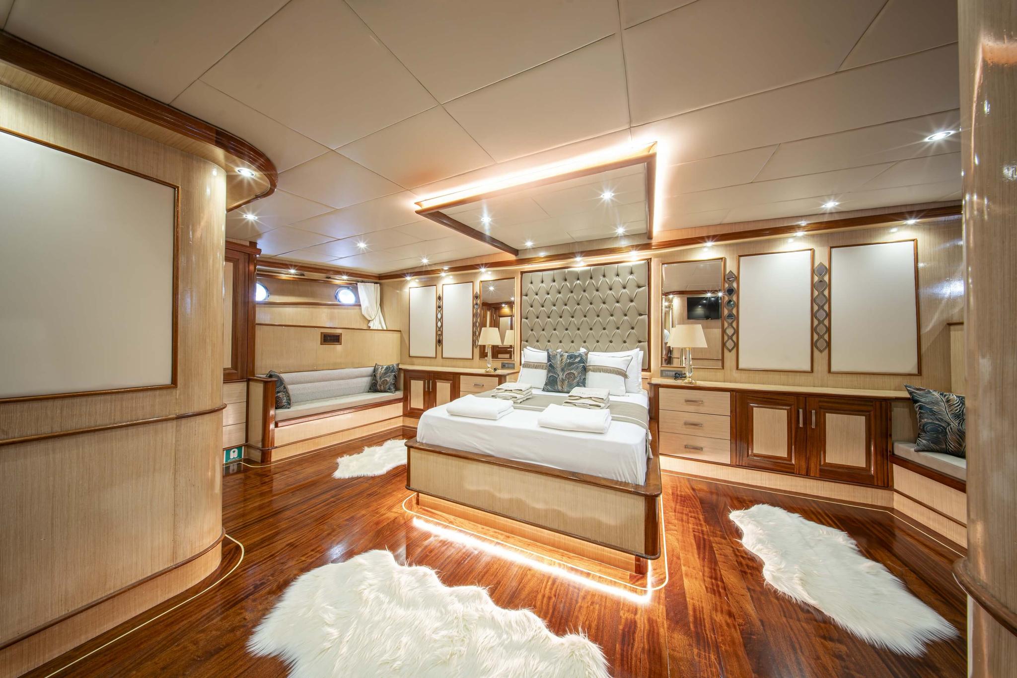 Kaan Ayaz gulet accommodation interior cabin in Türkiye