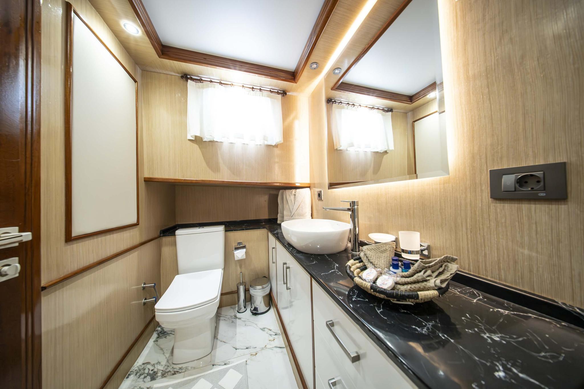 Kaan Ayaz gulet accommodation interior cabin in Türkiye