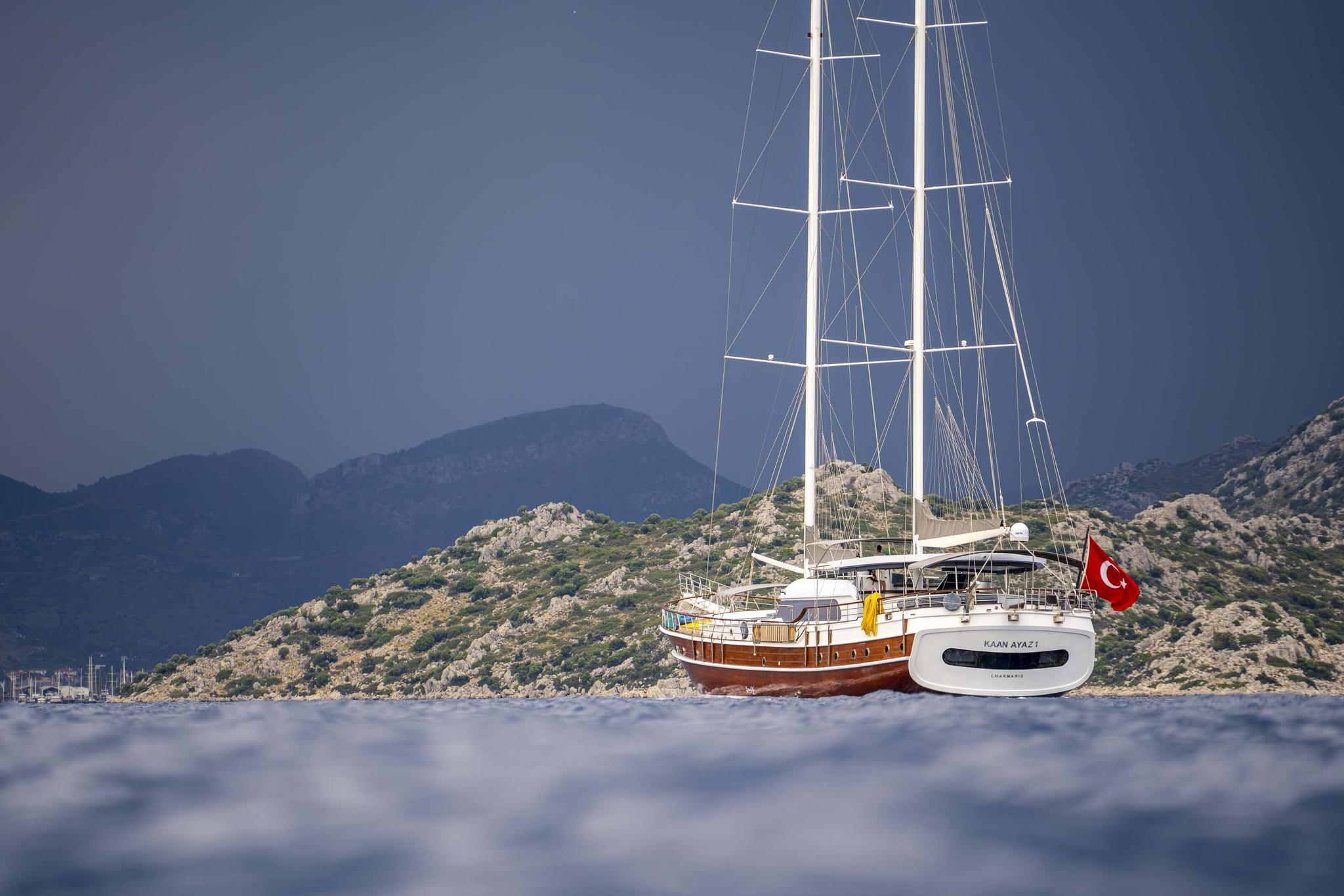 Kaan Ayaz gulet amenities exterior deck in Türkiye
