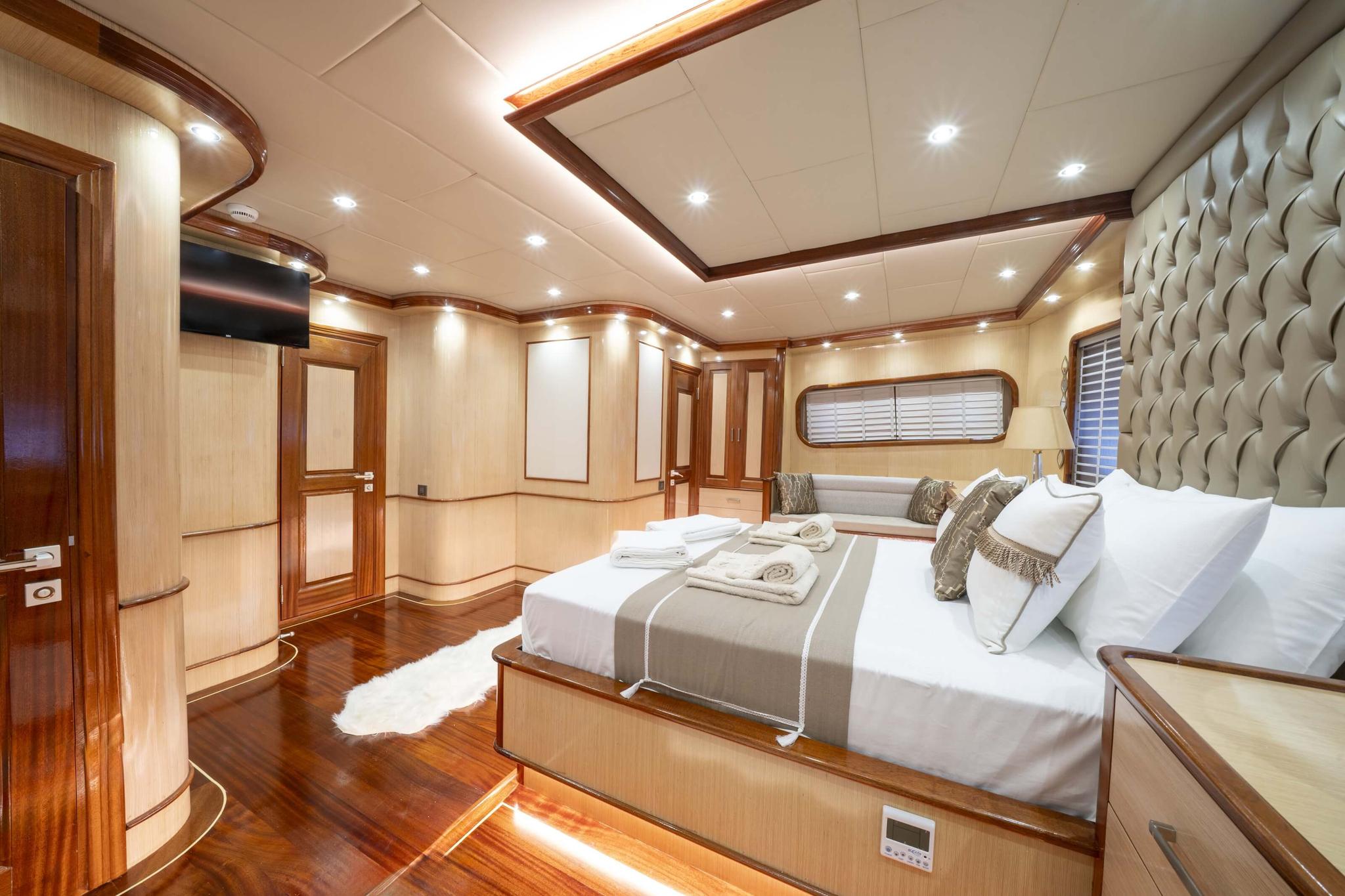 Kaan Ayaz gulet accommodation interior cabin in Türkiye