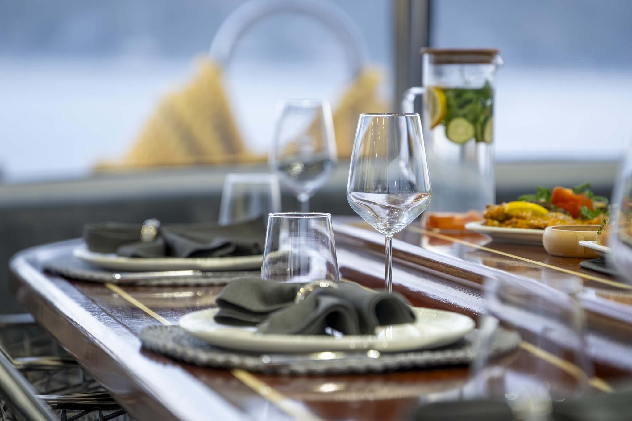 Kaan Ayaz gulet amenities lifestyle dining in Türkiye