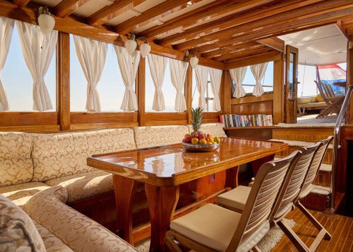 Linda gulet amenities interior cabin in Croatia