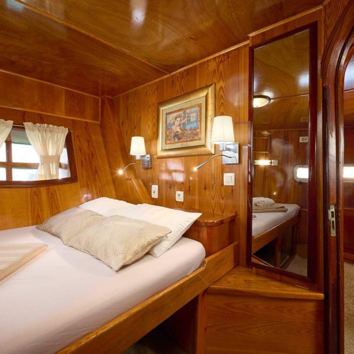 Linda gulet accommodation interior cabin in Croatia