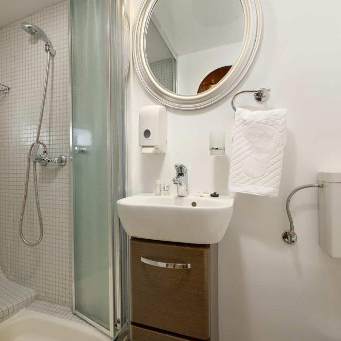 Linda gulet accommodation interior cabin in Croatia