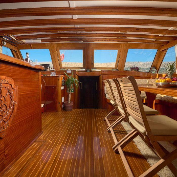 Linda gulet amenities interior cabin in Croatia
