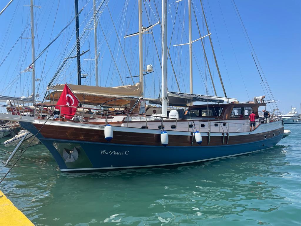 Su Perisi C gulet amenities aerial view in Türkiye