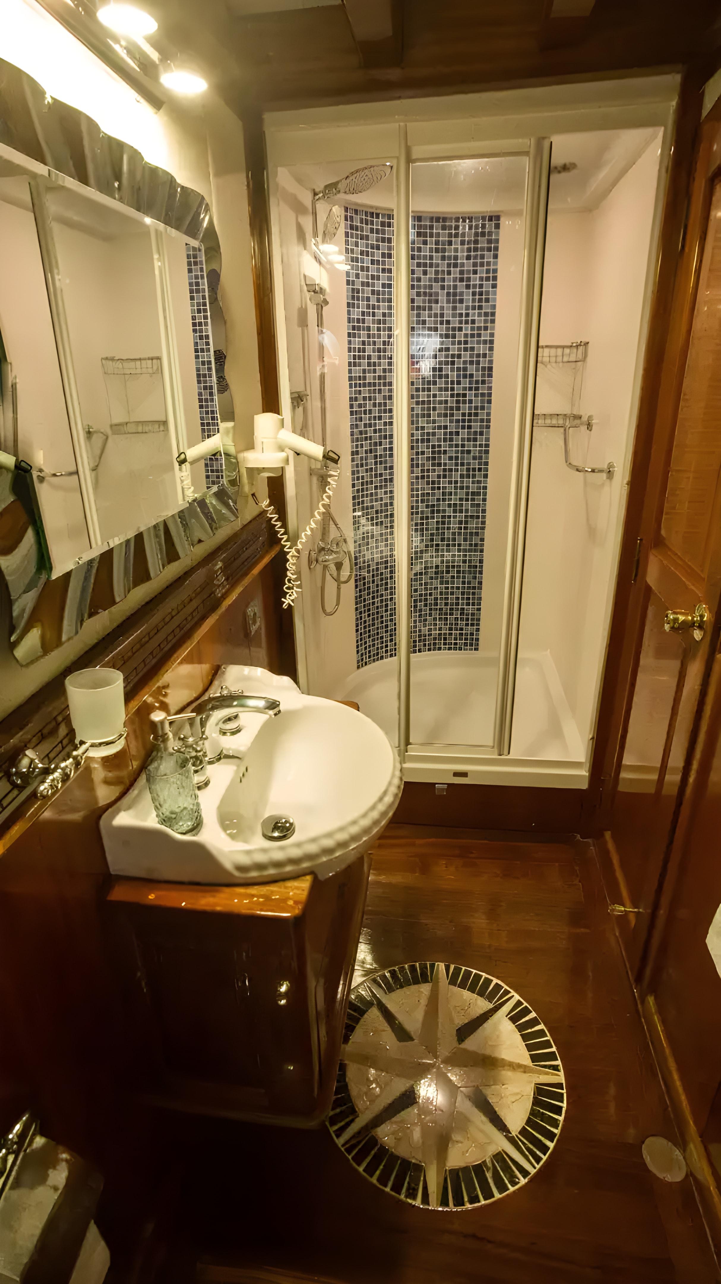 Grand Admiral gulet accommodation interior cabin in Türkiye