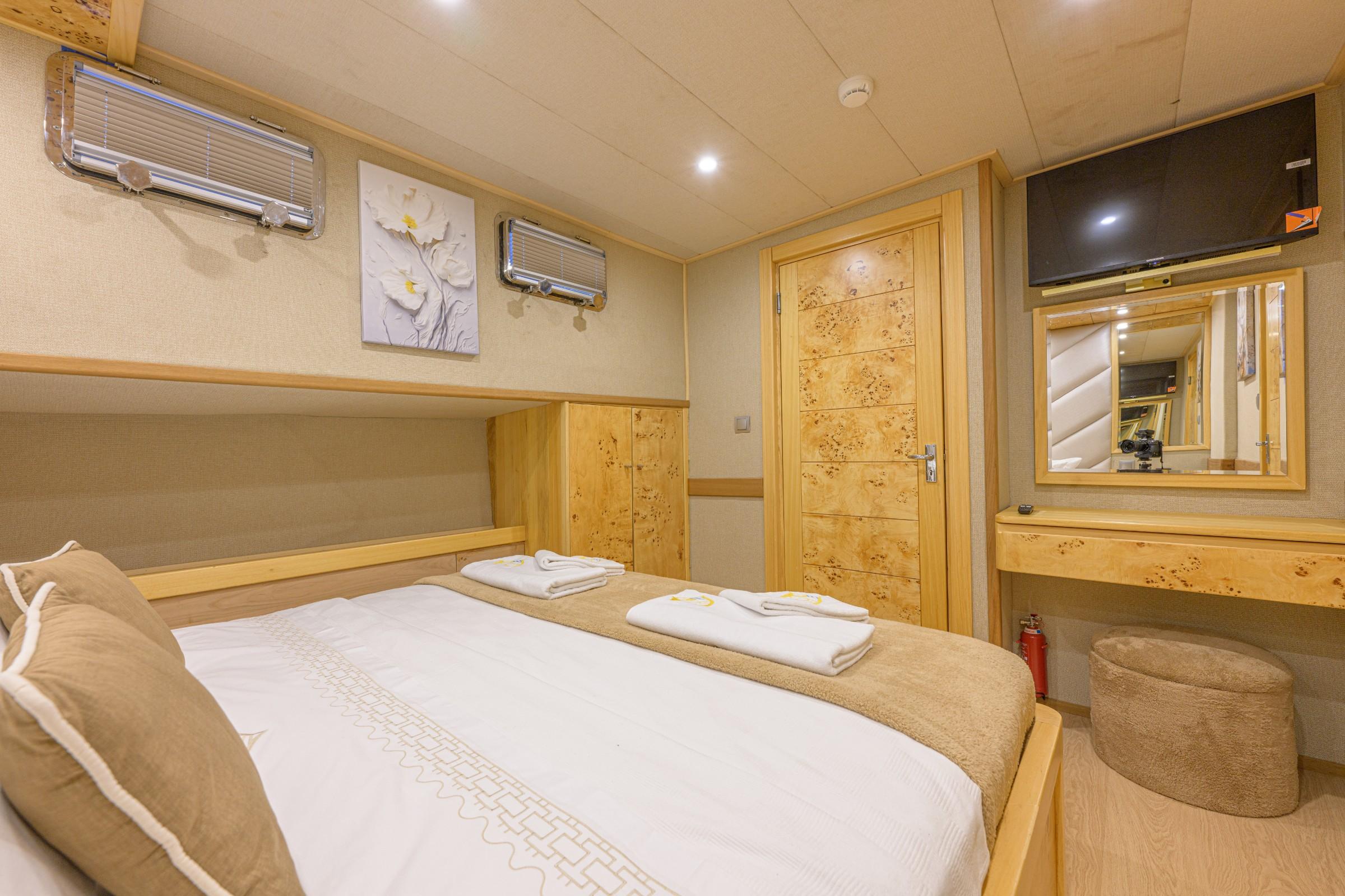 Belgin Sultan gulet accommodation interior cabin in Türkiye