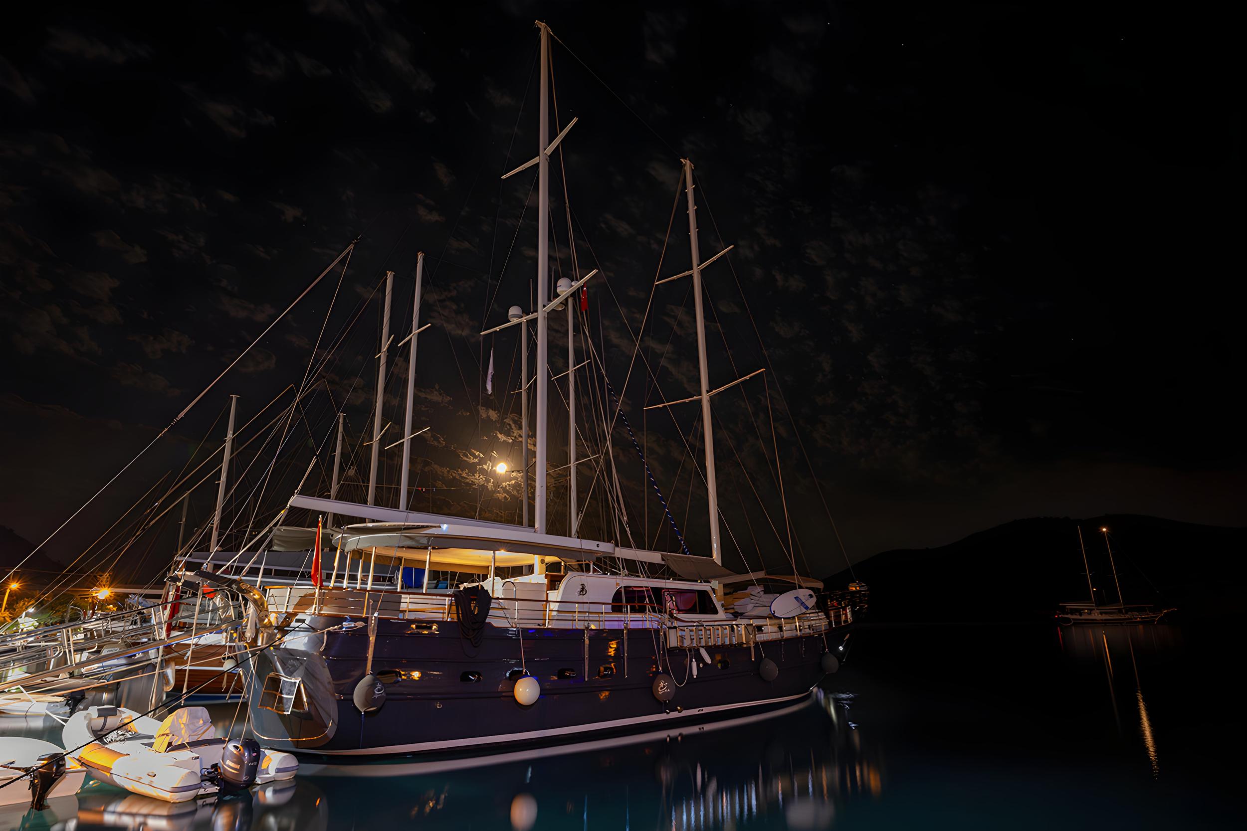 Aqua Bella gulet amenities exterior deck in Türkiye