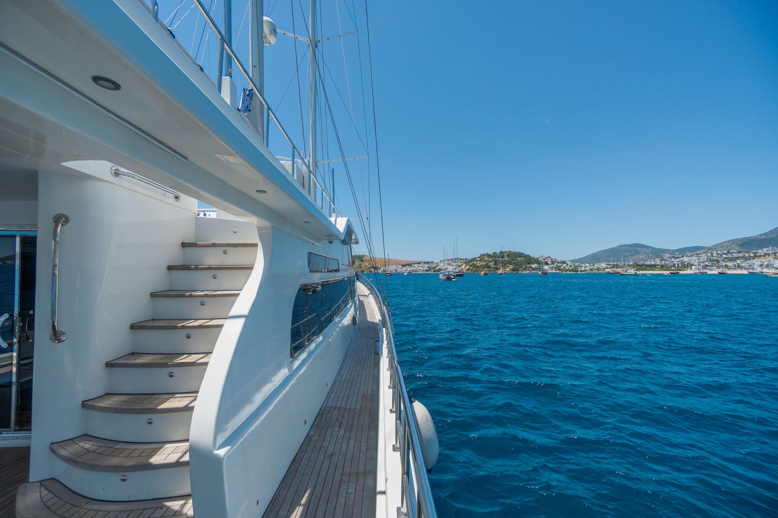 Esma Sultan gulet amenities exterior deck in Türkiye