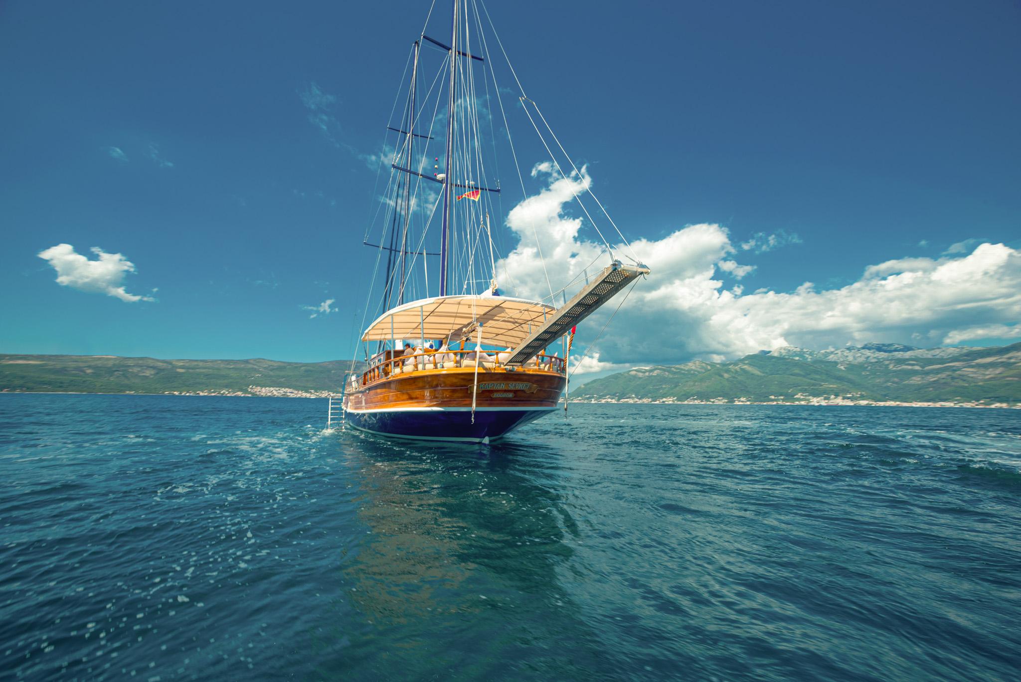 Kaptan Sevket gulet amenities aerial view in Montenegro