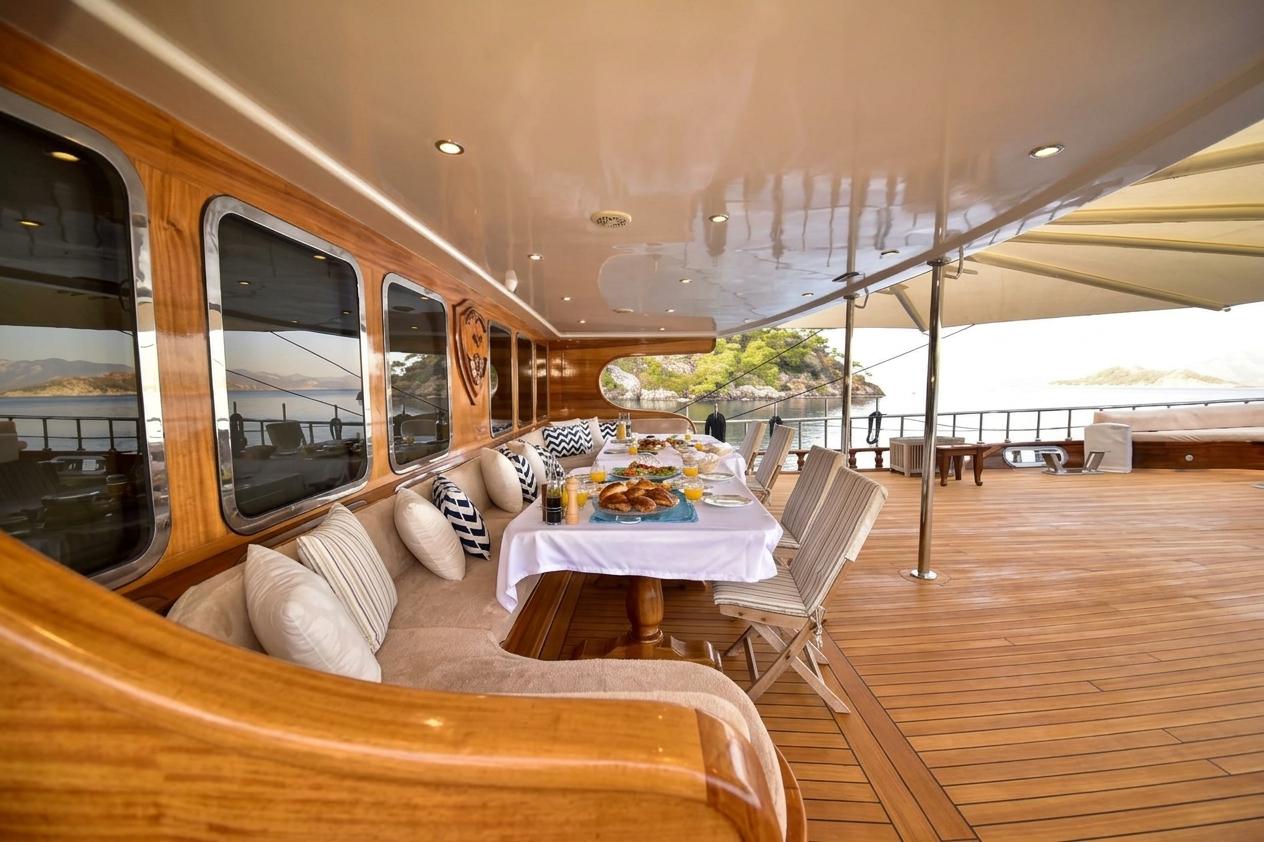 Queen Atlantis gulet amenities exterior deck in Türkiye