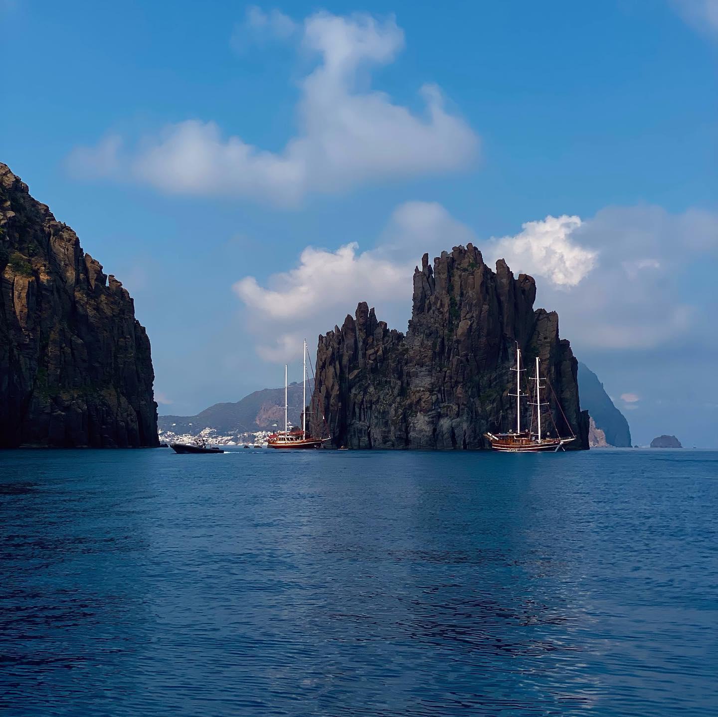 Tersane IV gulet amenities aerial view in Italy