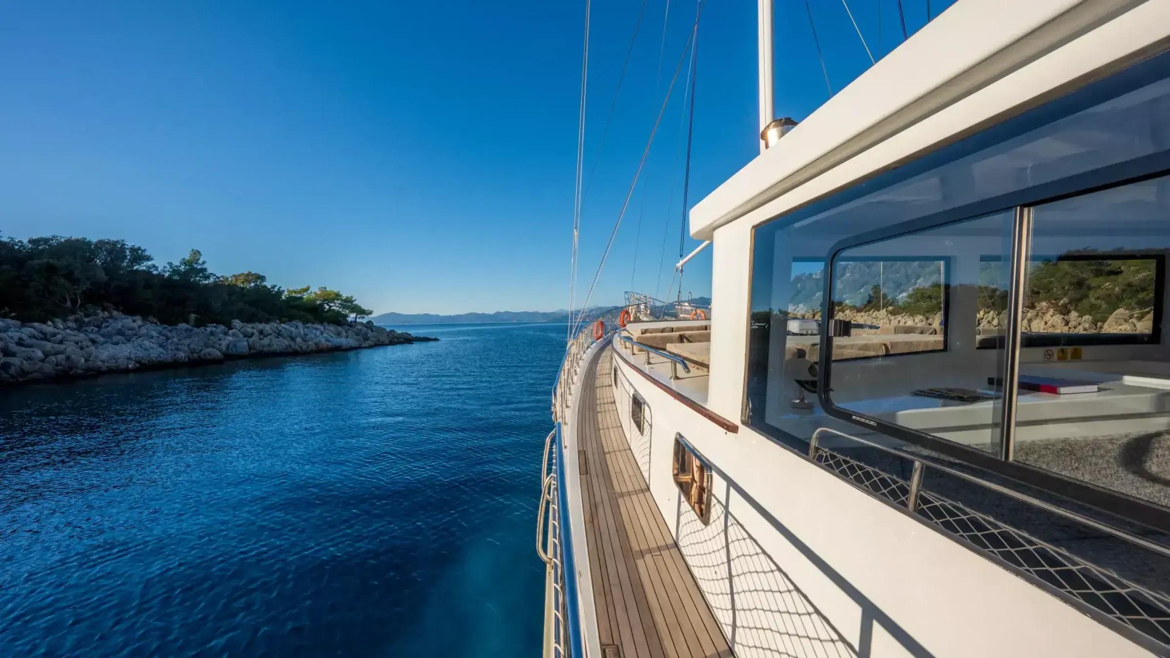 Holiday 5 gulet exterior deck in Türkiye