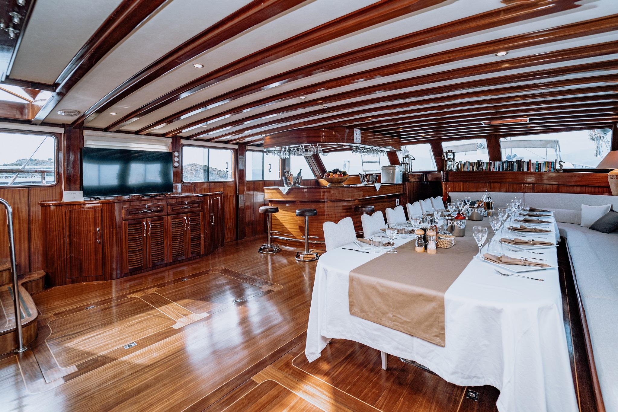 Lycian Queen gulet interior cabin in Türkiye