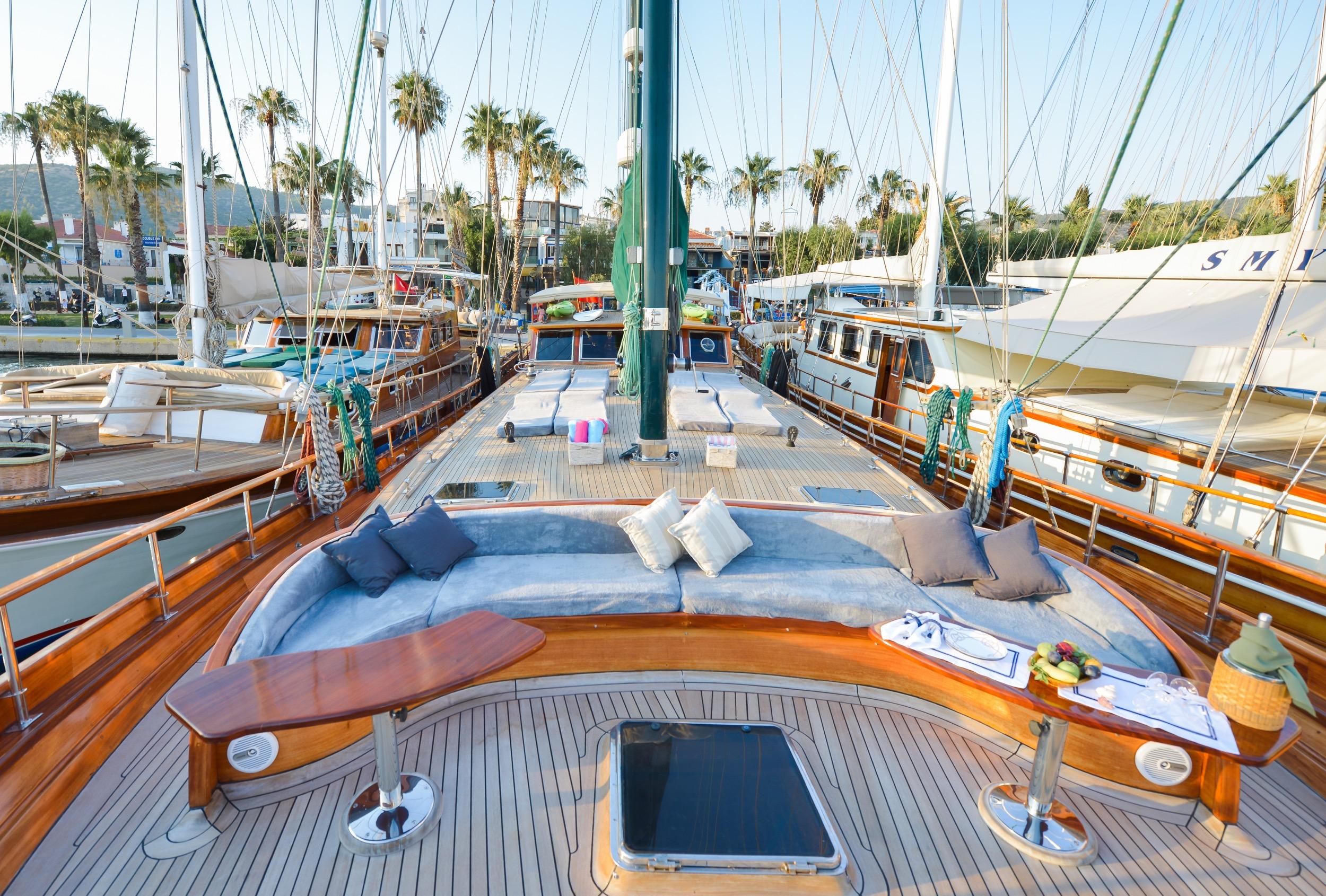 Ros Mare gulet amenities exterior deck in Türkiye