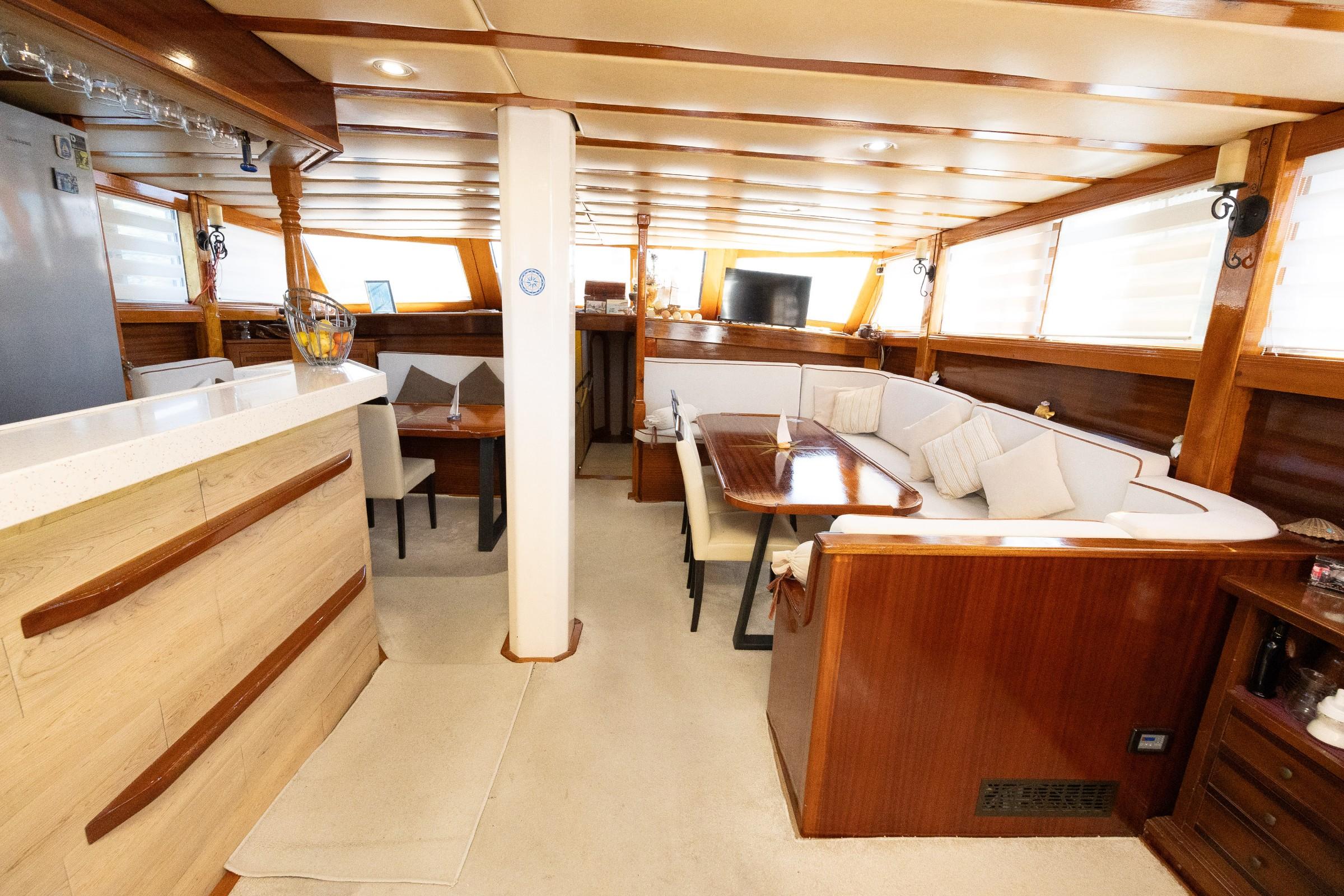 Gardelin gulet amenities interior cabin in Croatia