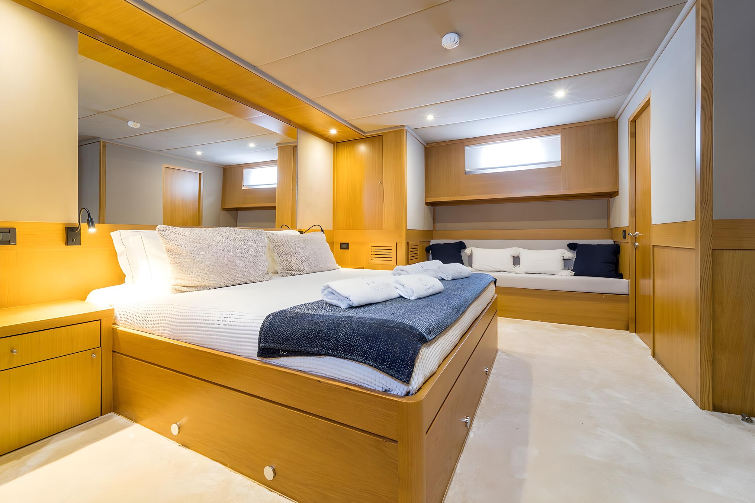 Happy Days gulet accommodation interior cabin in Türkiye