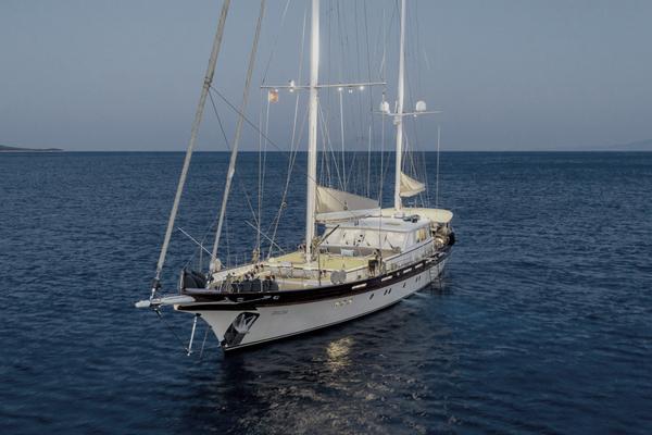 Zelda gulet amenities exterior deck in Türkiye