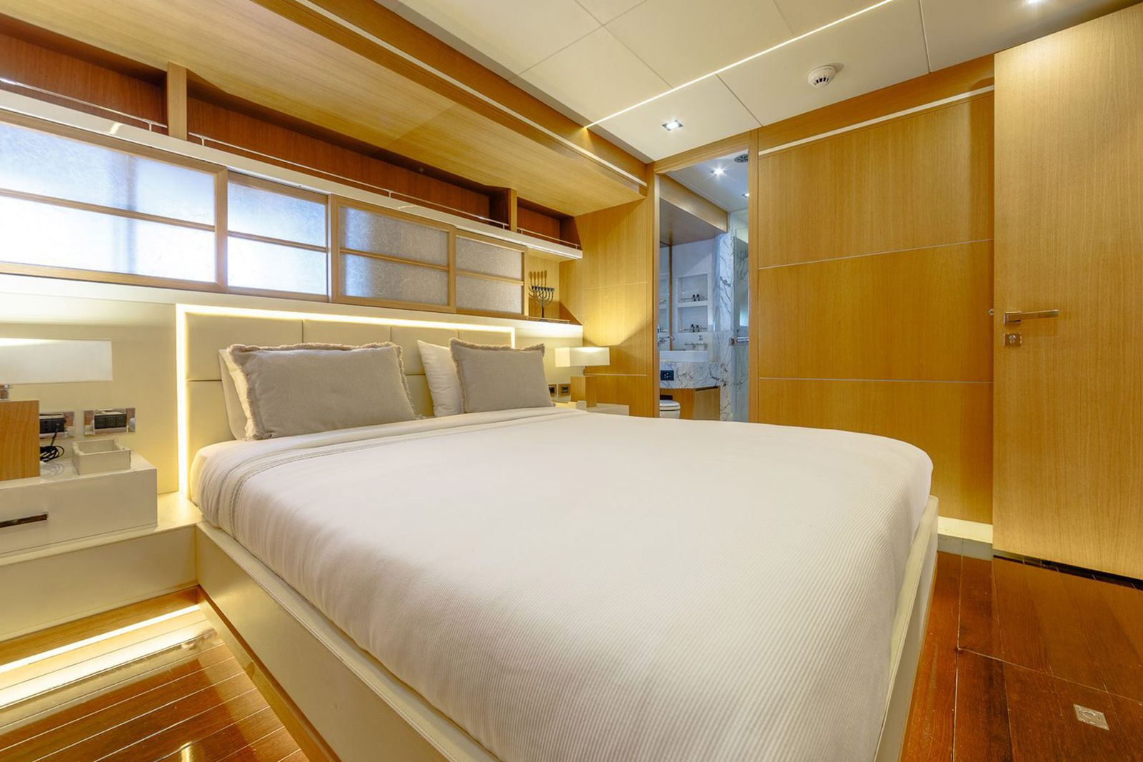 Zelda gulet accommodation interior cabin in Türkiye