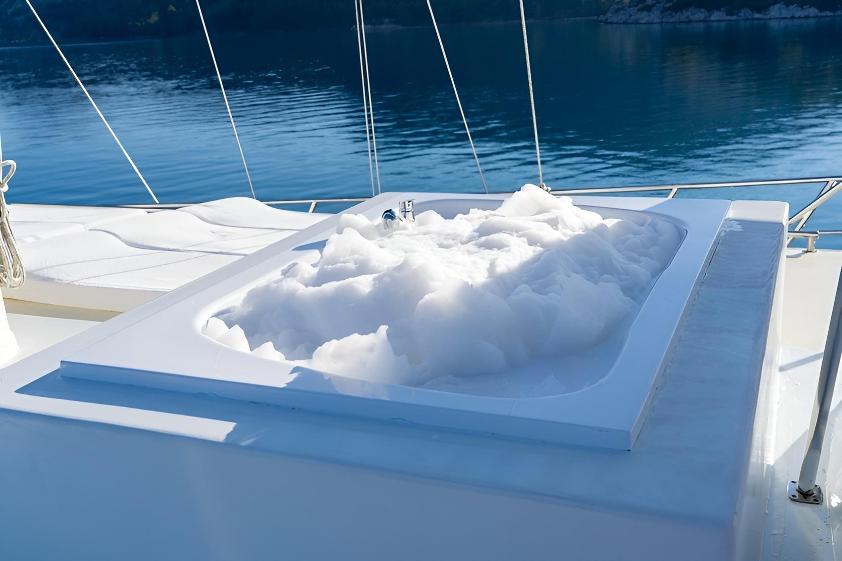 S Nur Taylan gulet amenities lifestyle dining in Türkiye