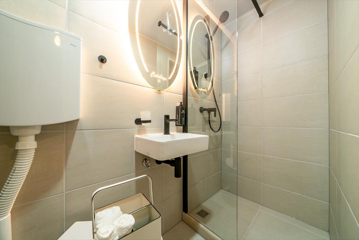 CATALEYA gulet accommodation interior cabin in Croatia