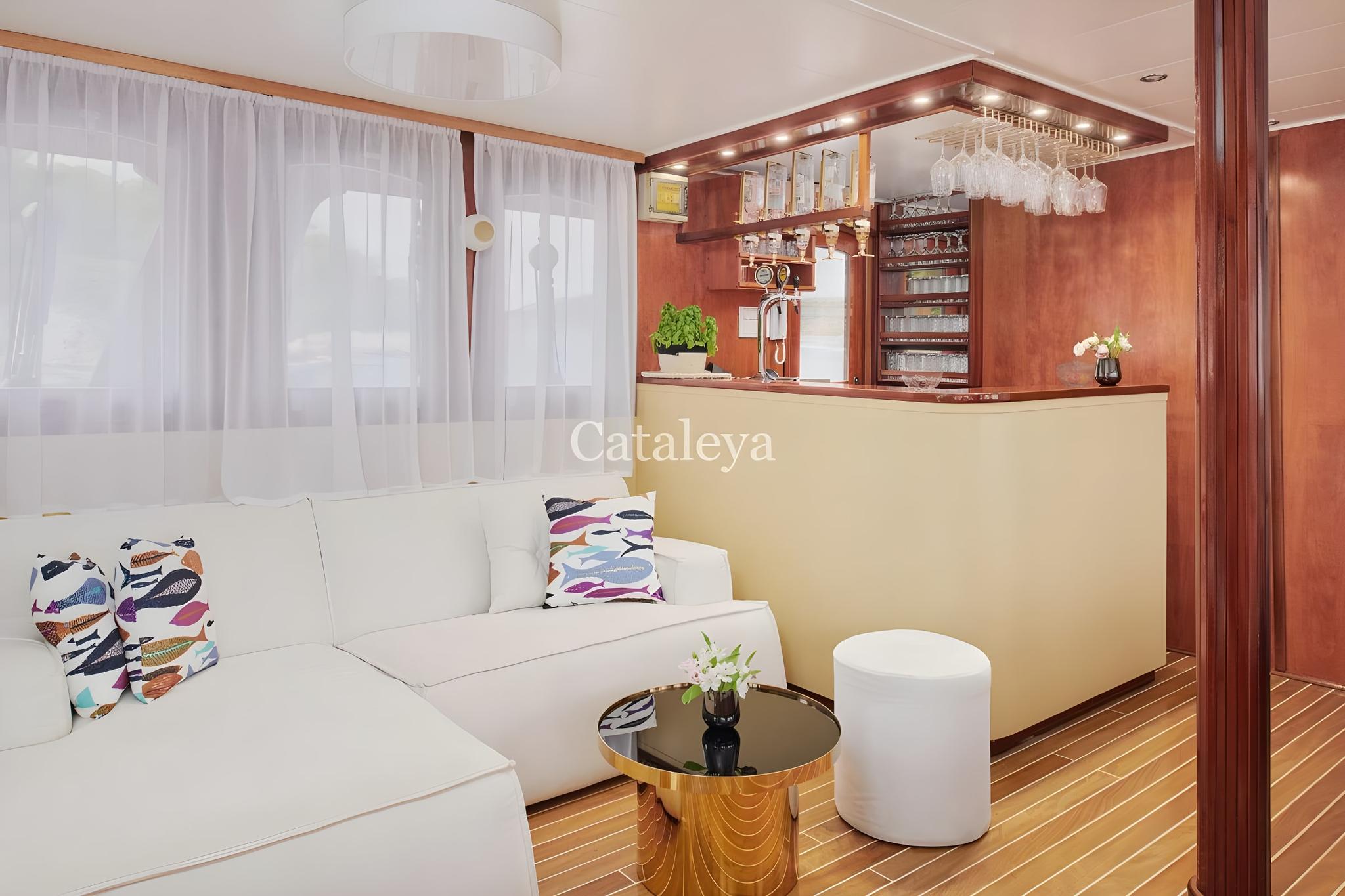 CATALEYA gulet amenities exterior deck in Croatia
