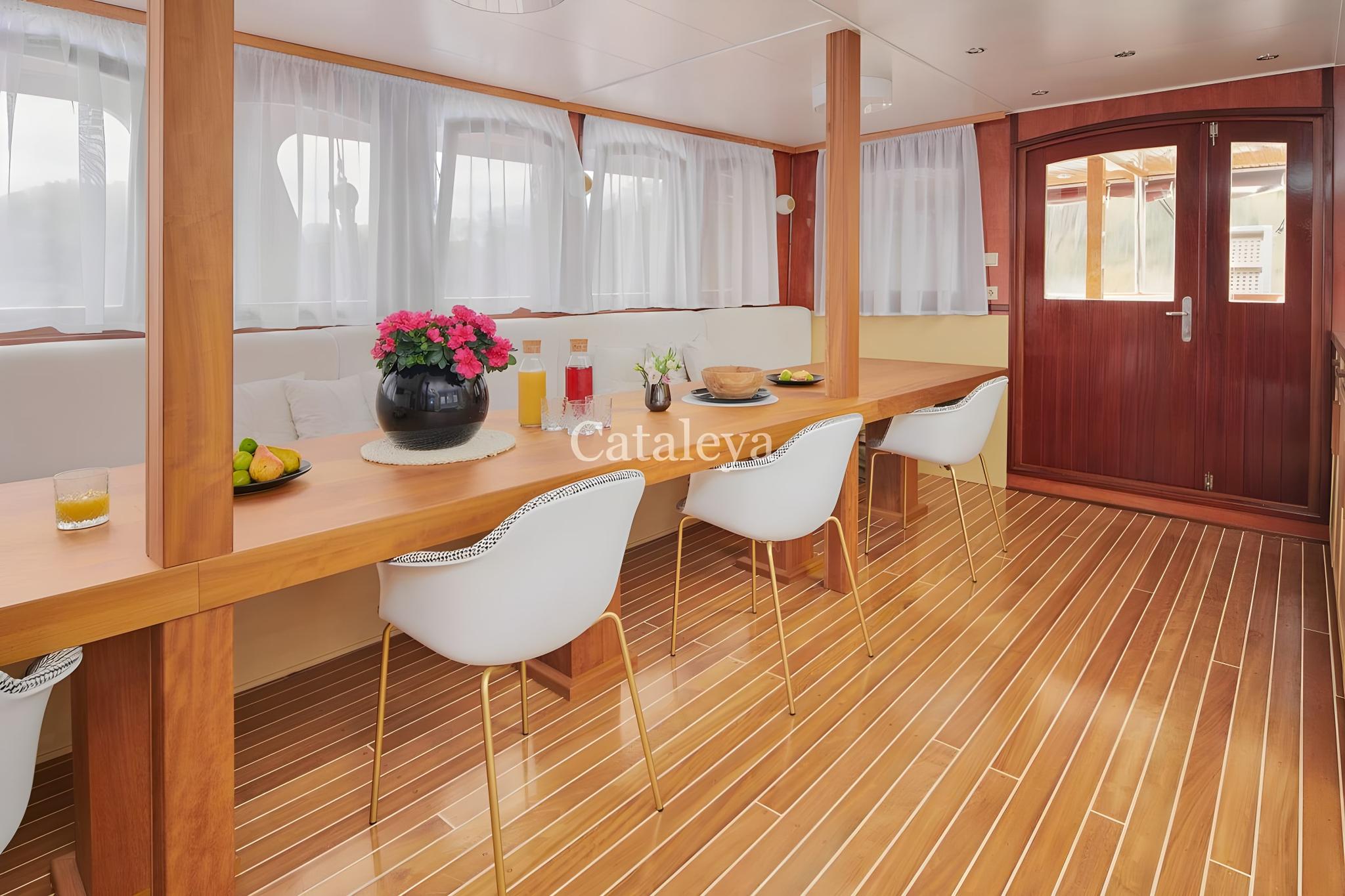 CATALEYA gulet amenities exterior deck in Croatia