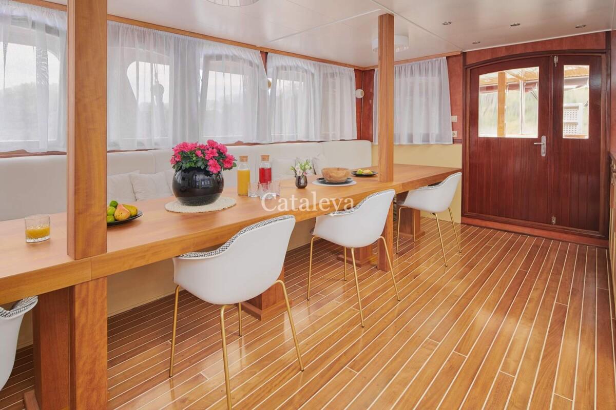 CATALEYA gulet amenities exterior deck in Croatia