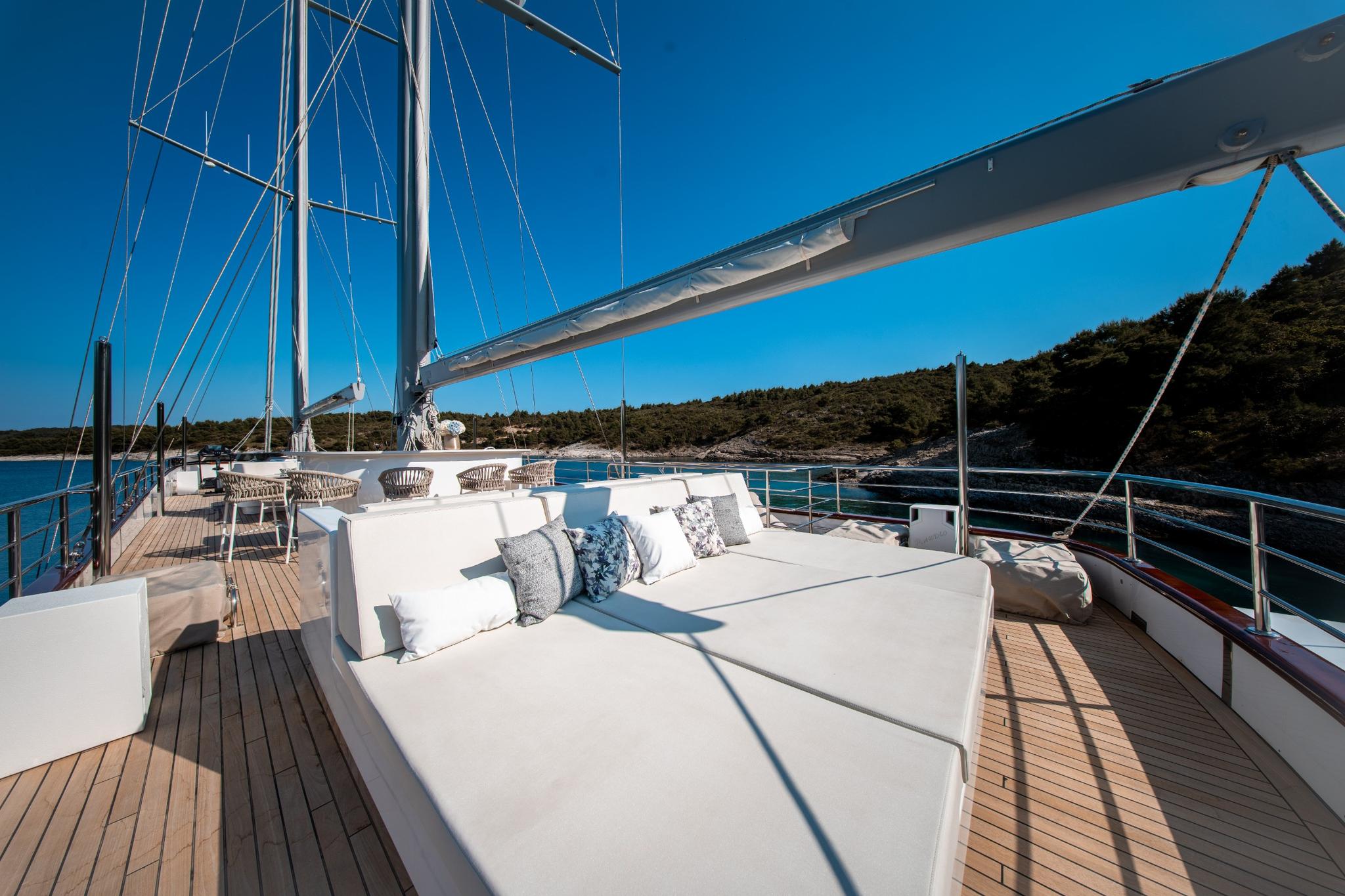 Nocturno gulet amenities exterior deck in Croatia