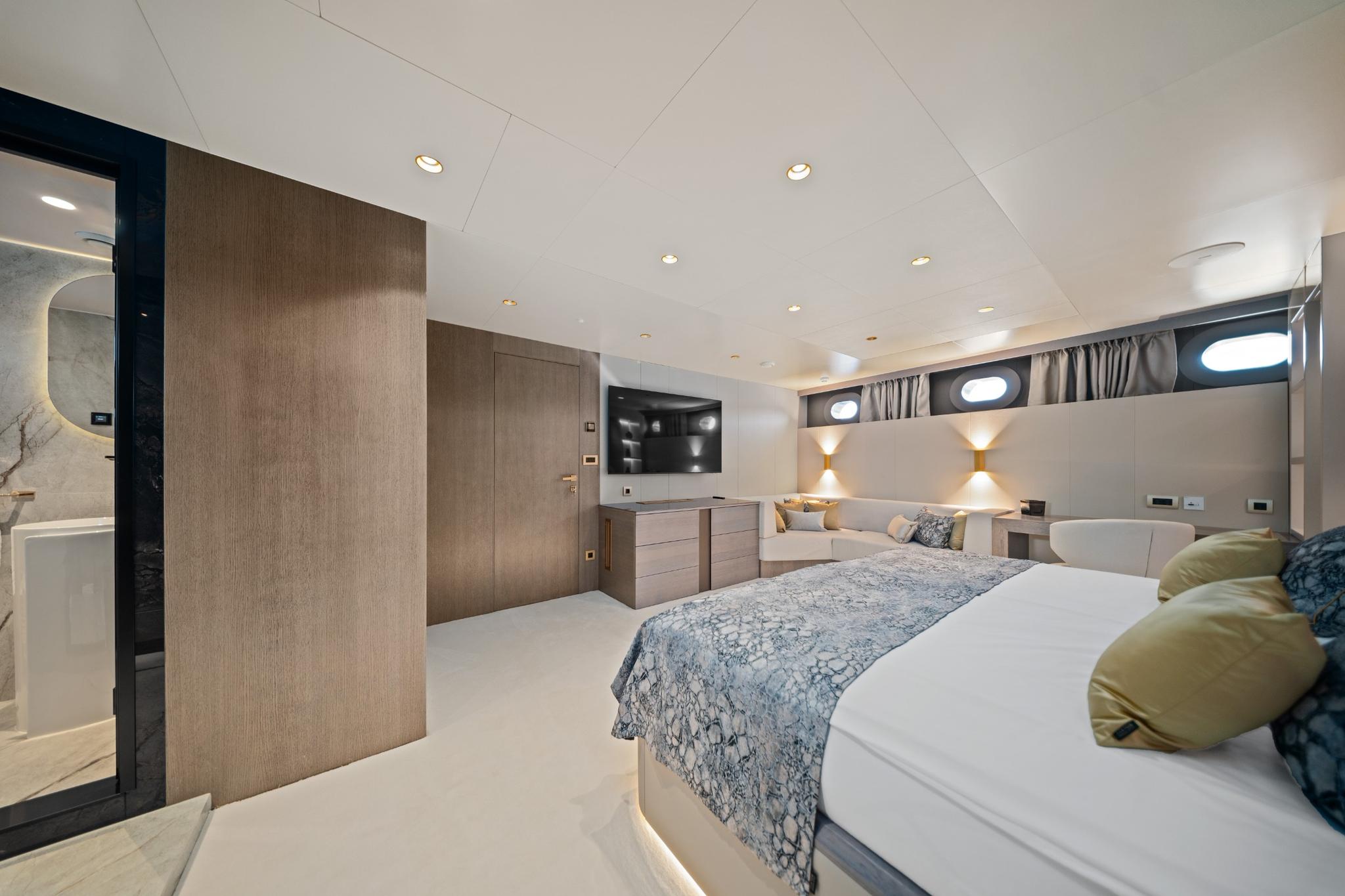 Nocturno gulet accommodation interior cabin in Croatia