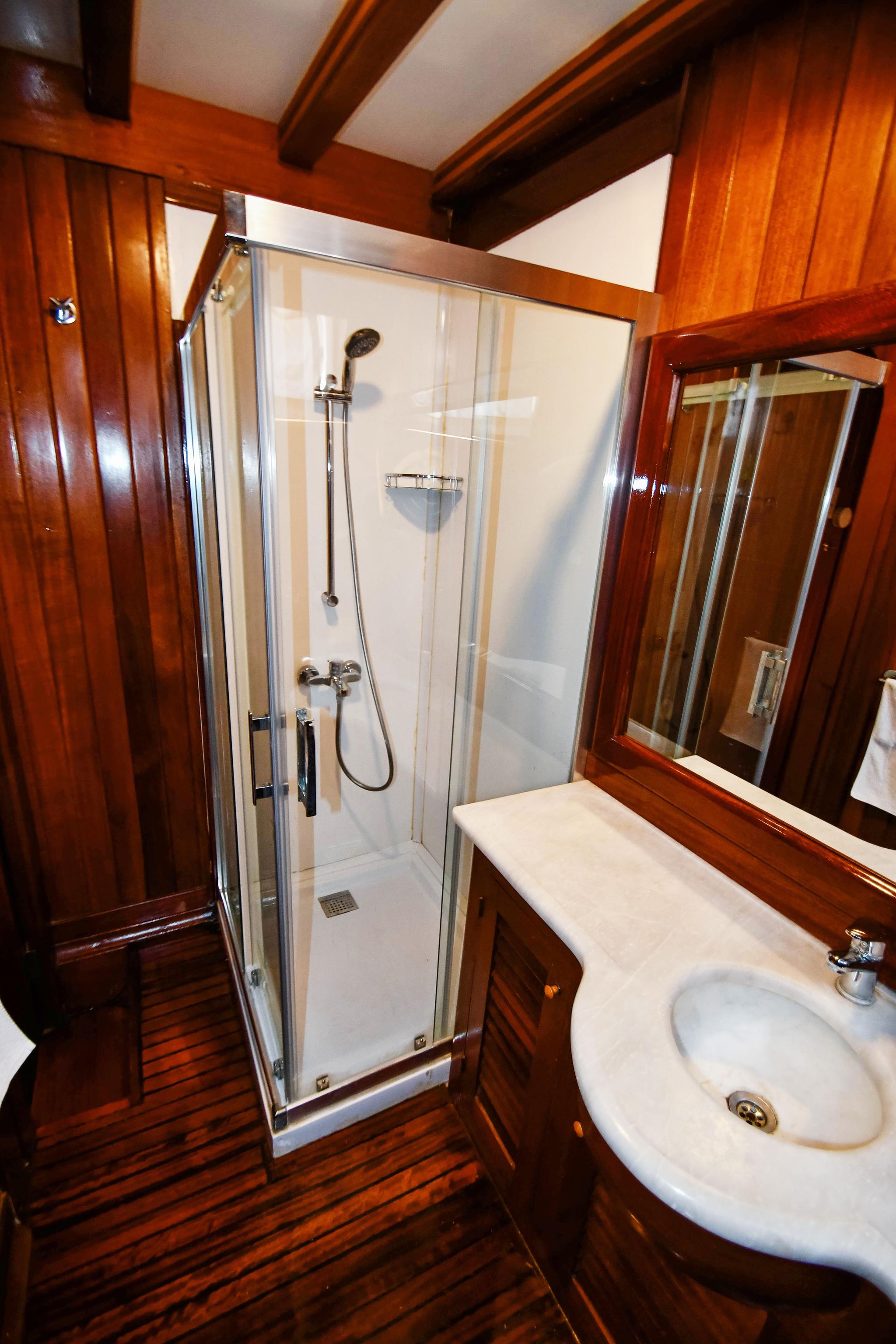 Sunworld 8 gulet accommodation interior cabin in Türkiye