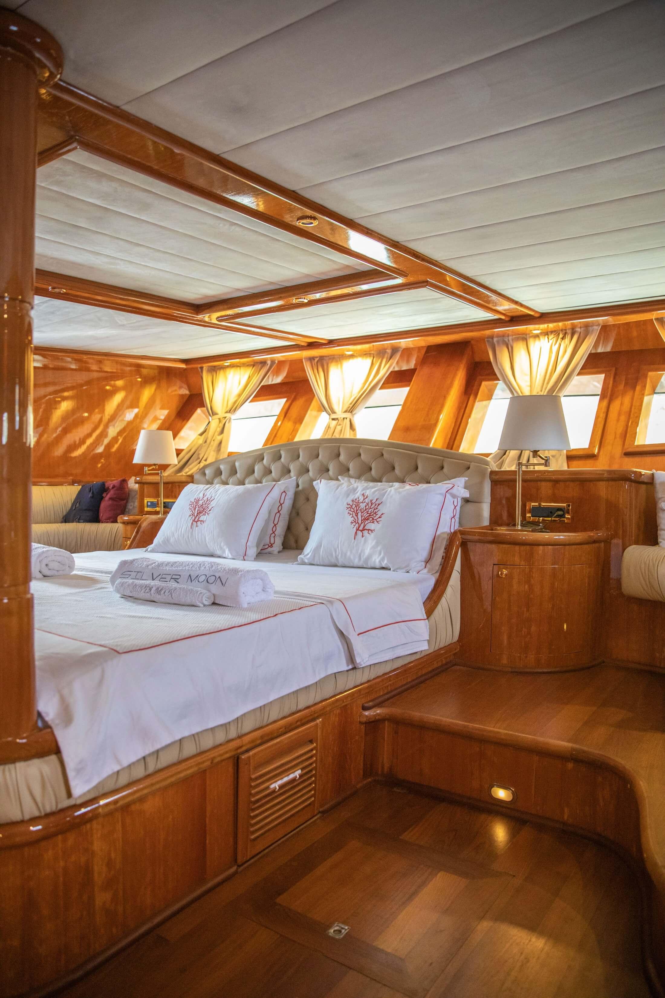 Silver Moon gulet accommodation interior cabin in Türkiye