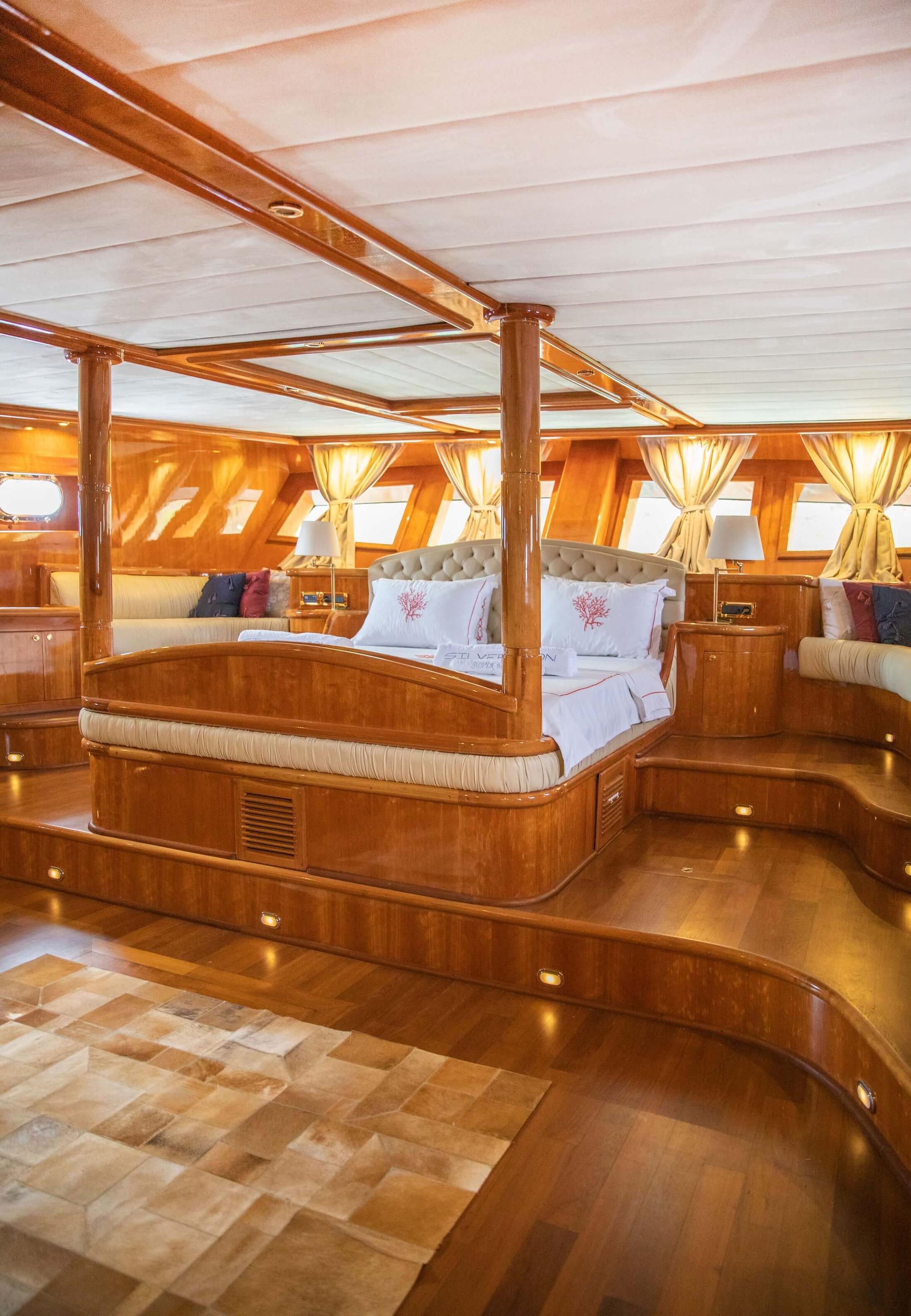 Silver Moon gulet accommodation interior cabin in Türkiye