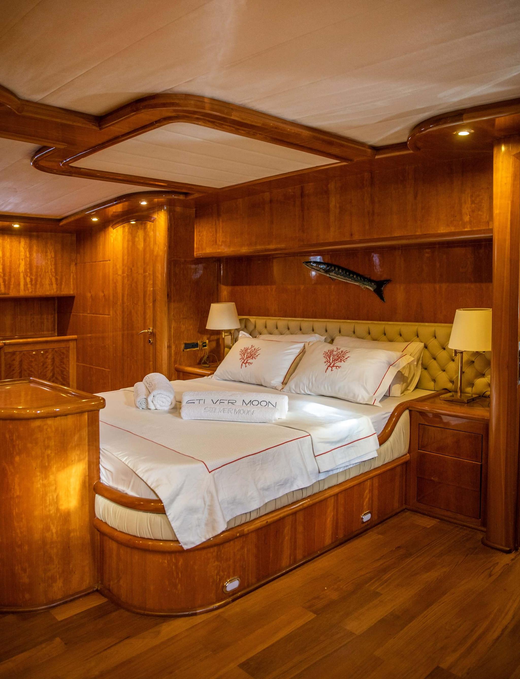 Silver Moon gulet accommodation interior cabin in Türkiye