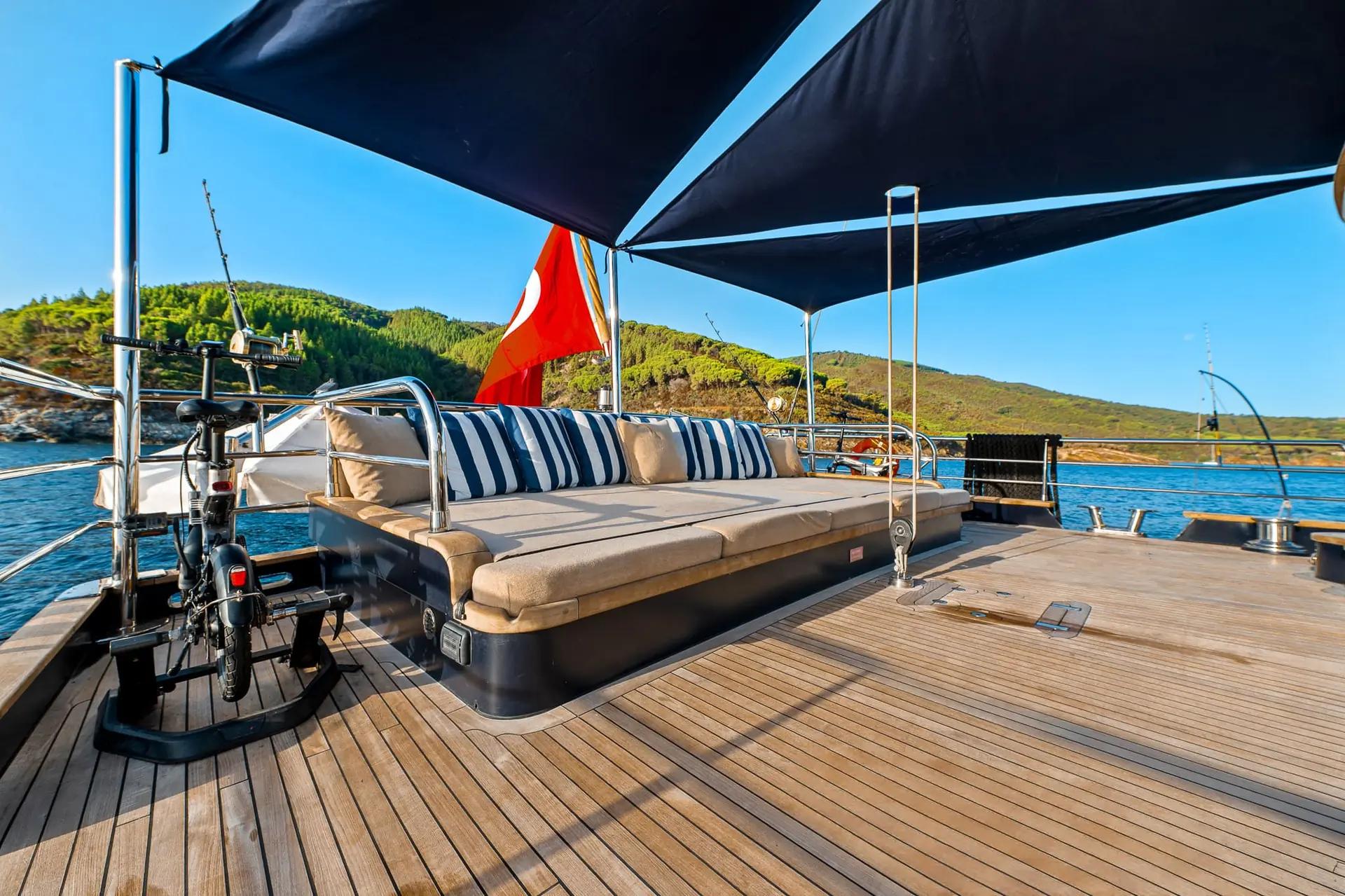 Oguz Khan gulet amenities interior cabin in Türkiye