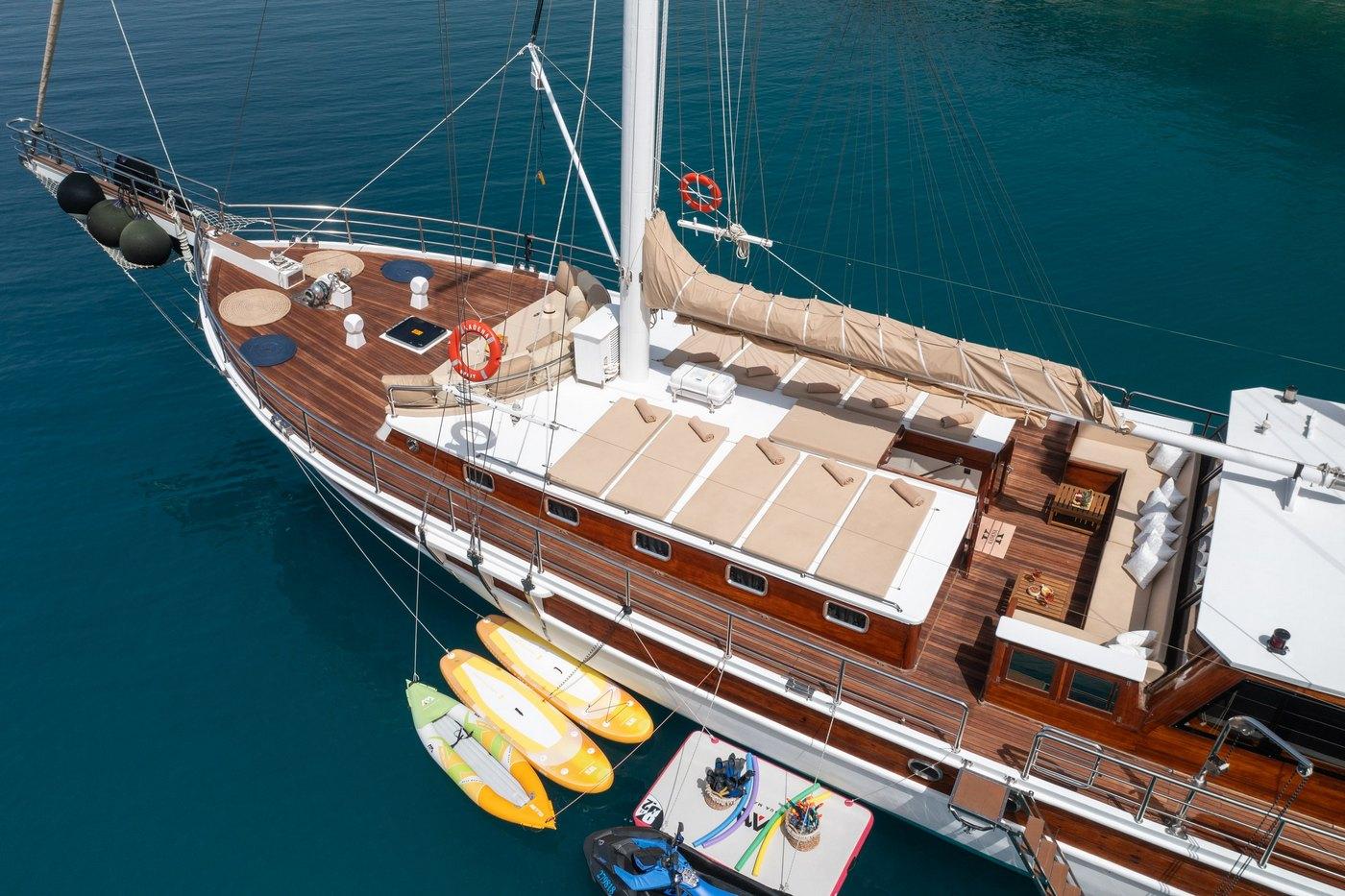 Kadena gulet amenities interior cabin in Croatia
