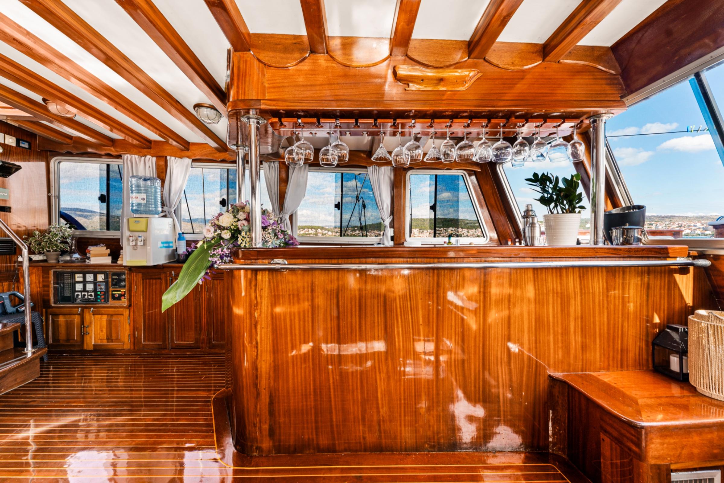 Croatia gulet amenities interior cabin in Croatia