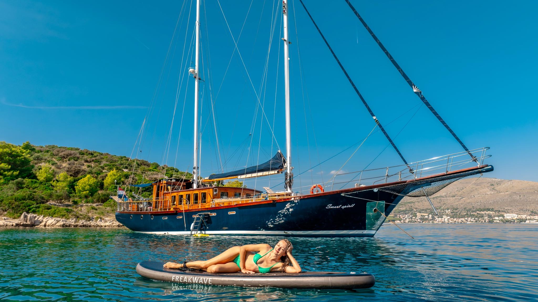 Smart Spirit gulet amenities lifestyle dining in Croatia