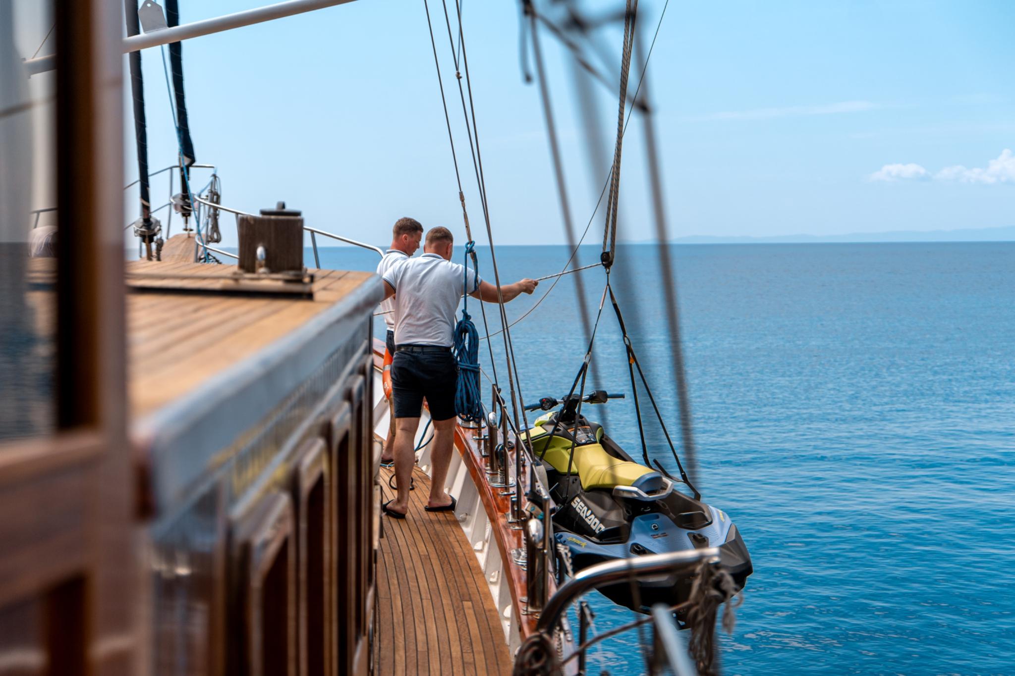 Smart Spirit gulet amenities lifestyle dining in Croatia