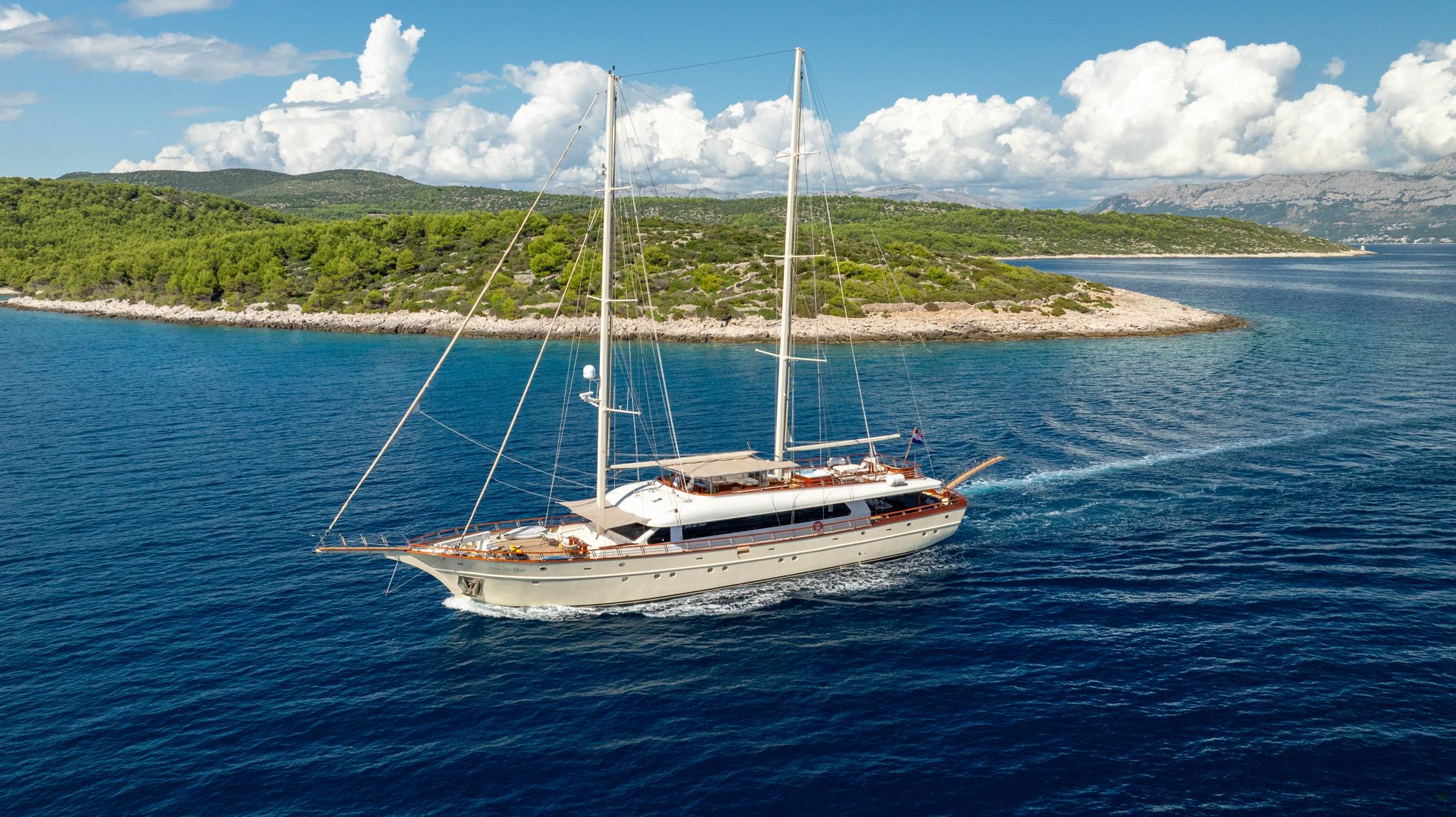 Son De Mar gulet amenities aerial view in Croatia