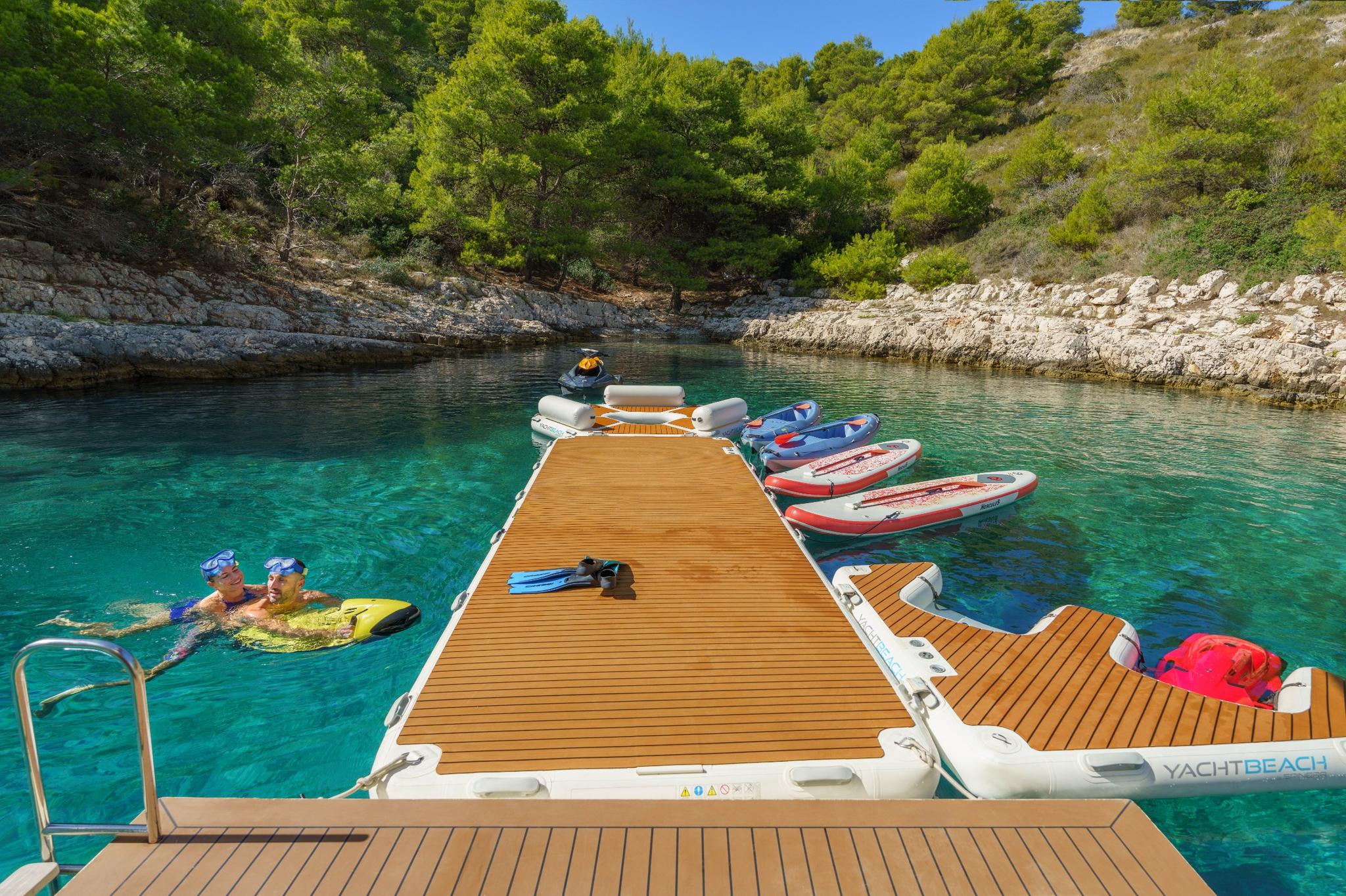 Son De Mar gulet amenities lifestyle dining in Croatia