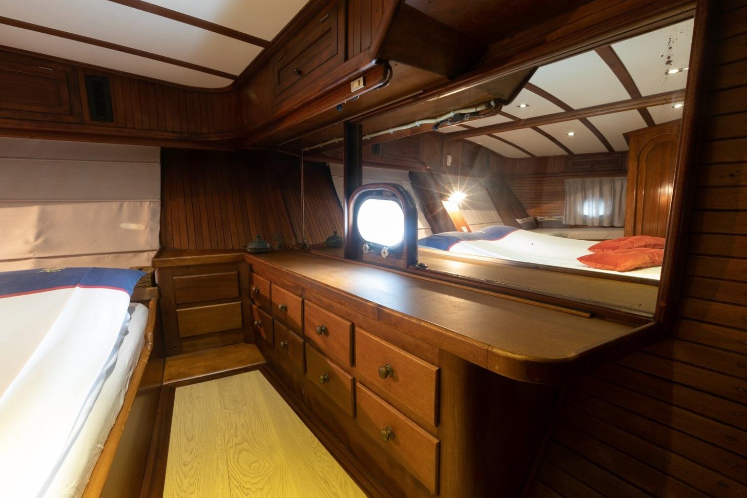 KANARYA gulet accommodation interior cabin in Türkiye