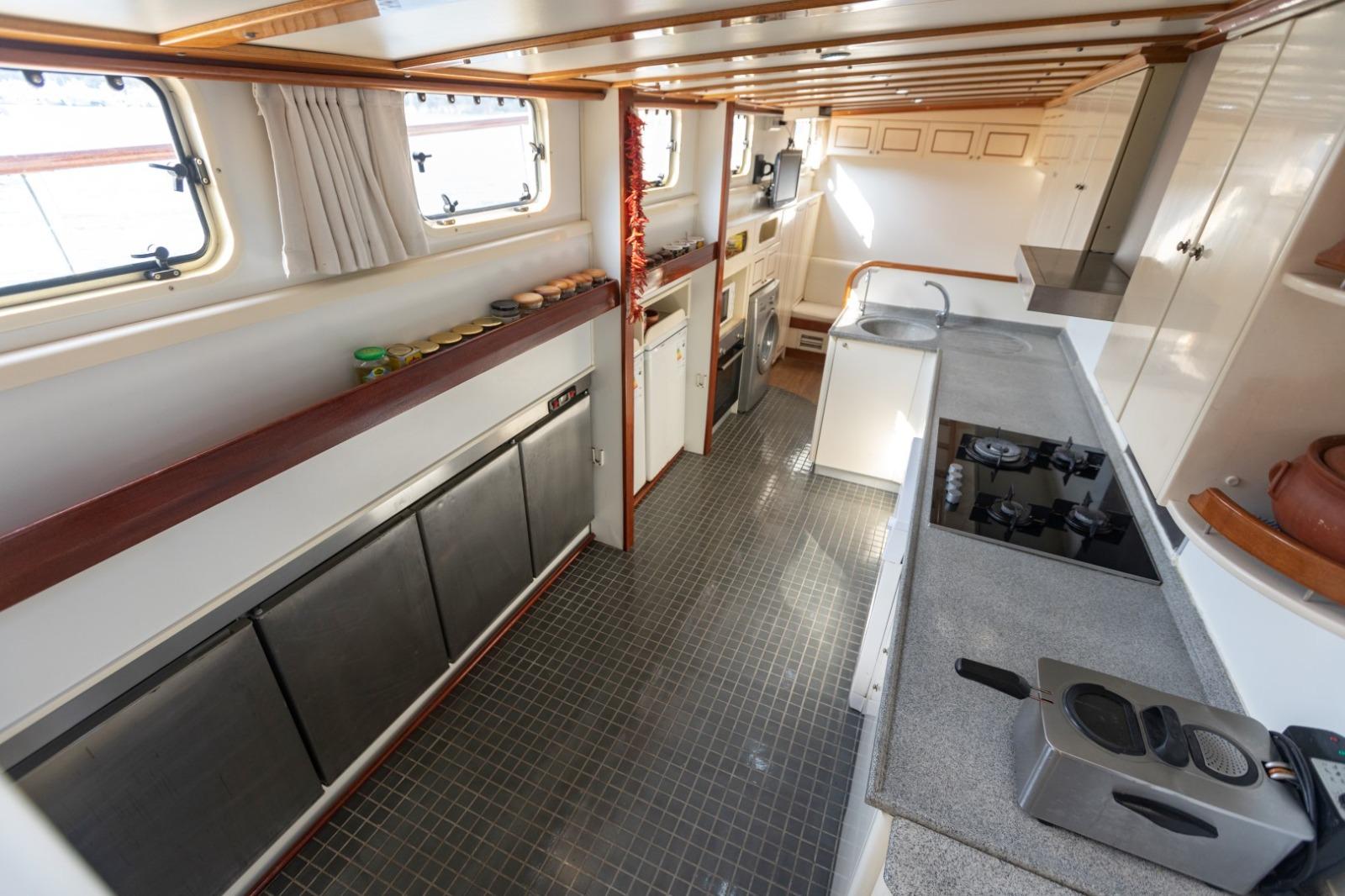 KANARYA gulet amenities interior cabin in Türkiye