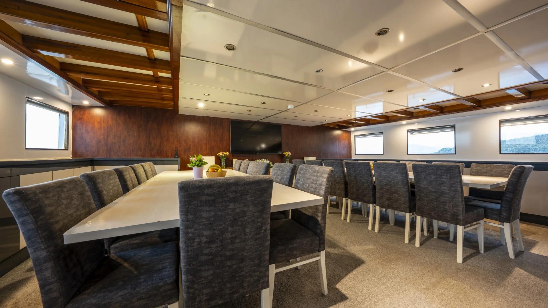 Elara 1 gulet amenities exterior deck in Türkiye