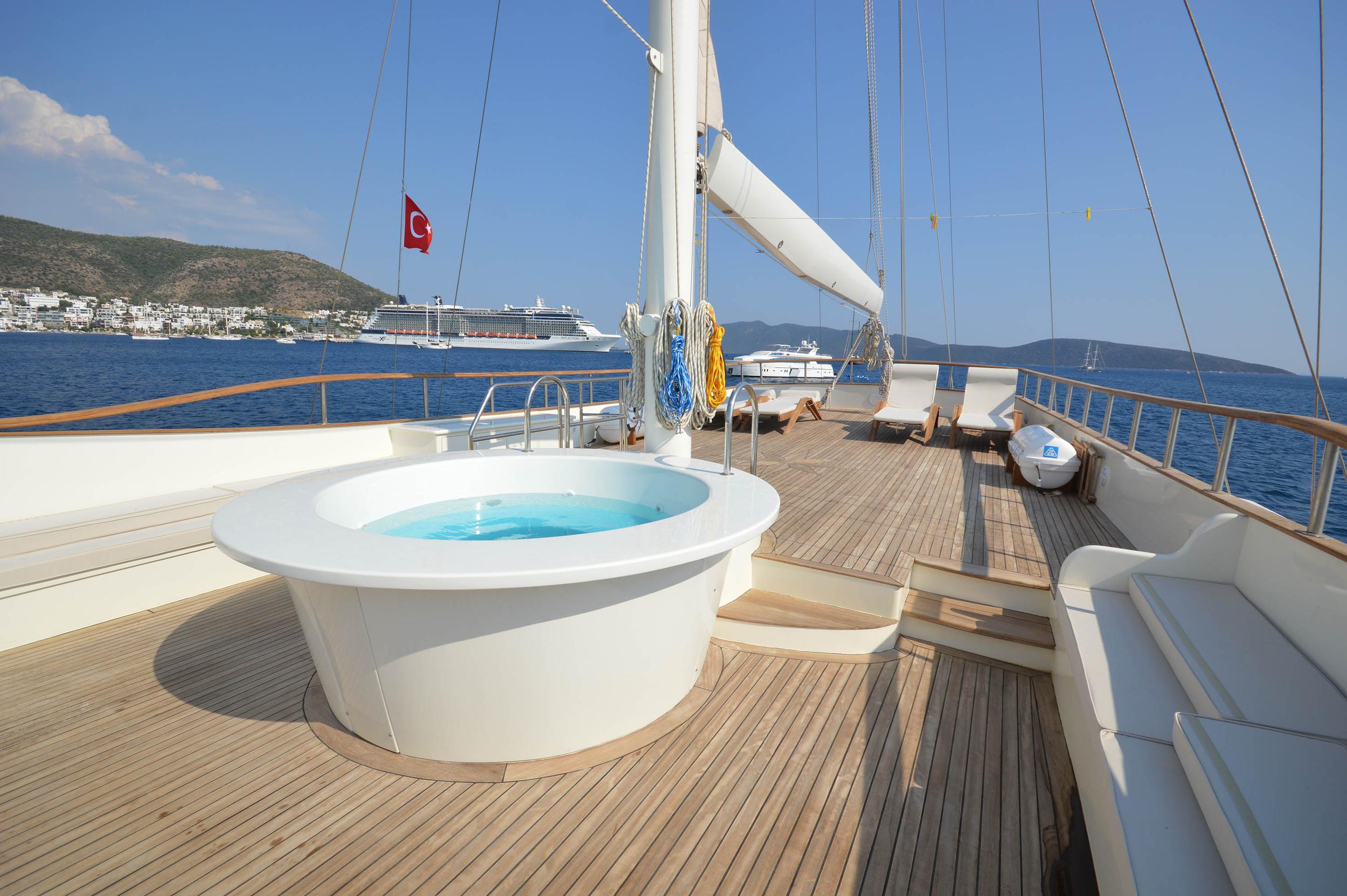 Gül Sultan gulet amenities exterior deck in Türkiye